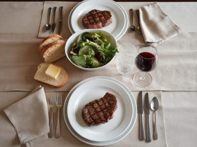 Beste geschenkideen für paare: stilvolle tischkultur-sets unter 100 euro